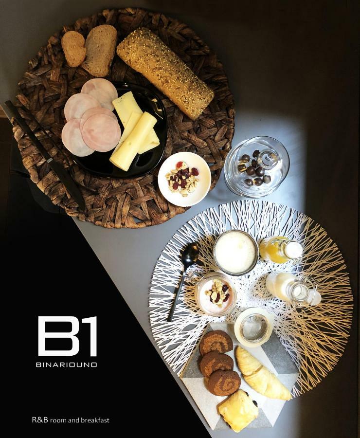 ボローニャ Binariouno Bed & Breakfast エクステリア 写真